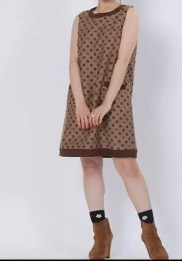 SALE 마리콴트 모노그램 자카드 원피스 브라운 데이지