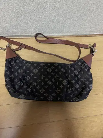 러셋 ( russet ) 중고입니다