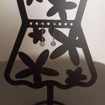다이아몬드 귀걸이