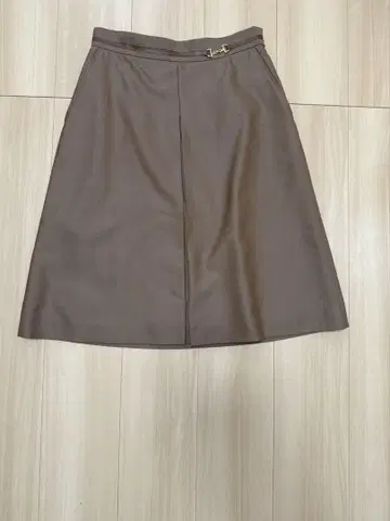 폭시 스커트