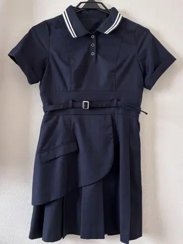 dazzlin 더즐린 폴로라이크 플리츠 미니 원피스 S 네이비
