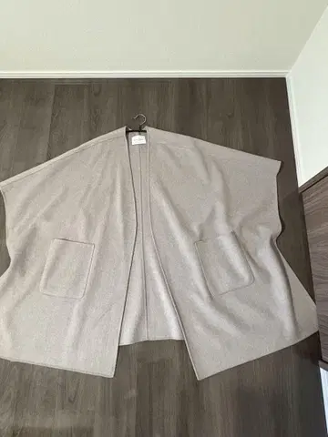 유나이티드 애로우즈 판초