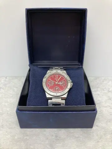 SEIKO 레드 다이얼 손목시계 5Y89