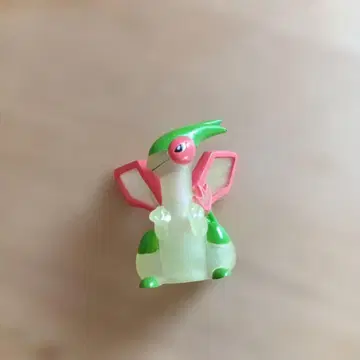 플라이곤 손가락 인형 클리어 버전