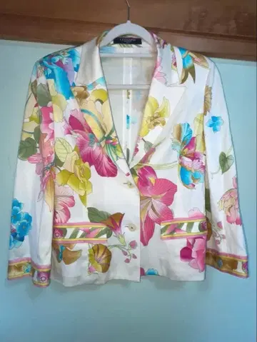 레오나르 패션 파리