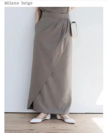 deres breakthrough skirt 베이지 size 1