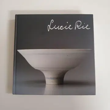 Lucie Rie 아트북