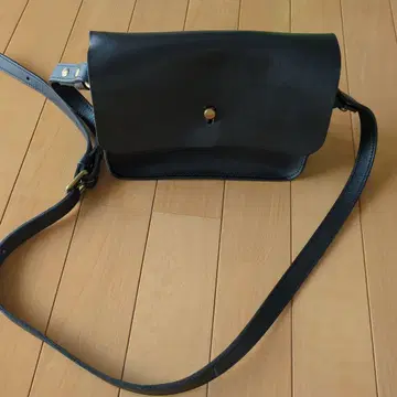 journalstandard luxe 구매 블랙 가죽백