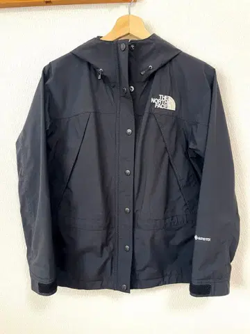 THE NORTH FACE 블랙 마운틴 파카
