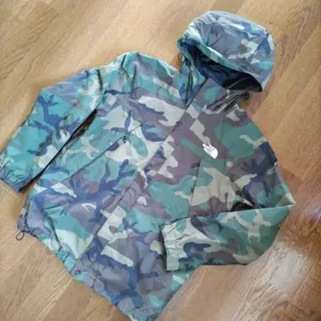 THE NORTH FACE 카모플라쥬 자켓