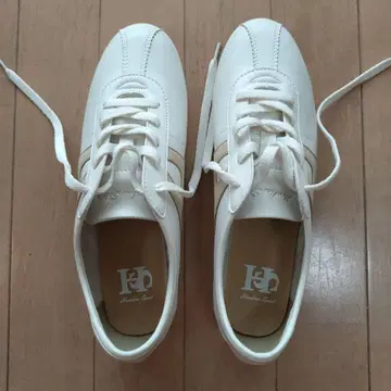 새상품급 Hawkins sport 호킨스 스포츠 스니커즈 화이트