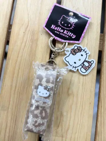 산리오 헬로키티 립 케이스 참 레오파드 무늬 브라운