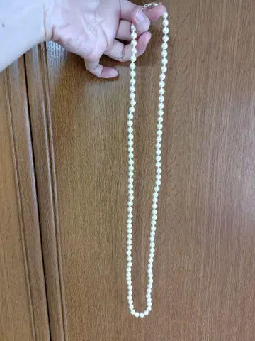 화이트 펄 롱 목걸이