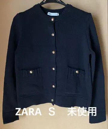 [ 미사용 새상품 ] ZARA 크루넥 골드 버튼 가디건 S 사이즈 블랙