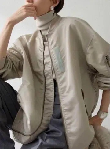 윔 가젯 MA-1 인플루언서 콜라보 2025AW 완판템