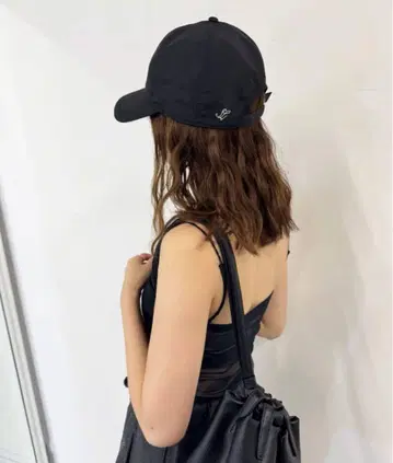 SKIN x LULU 캡