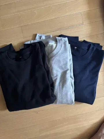 UNIQLO 맨투맨 3종 XL