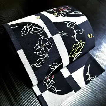 순수 실크 후쿠로 오비 [ 모노톤 자수 꽃 ]