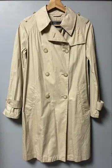 Traditional Weatherwear 베이지 트렌치코트