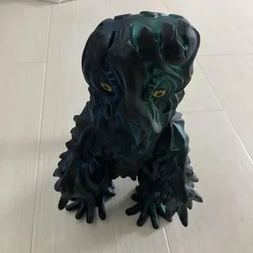 마루산 헤도라 painted by 요시자카 타카시 2023