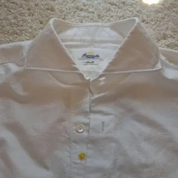 새상품급 giannetta 슬림핏 셔츠