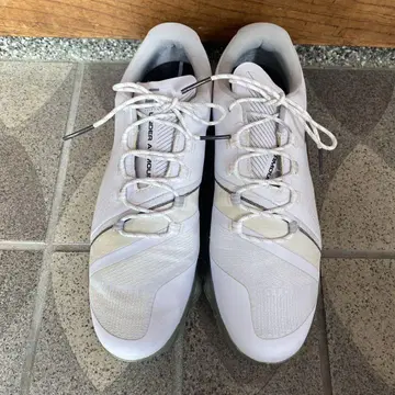 언더아머 골프화 새상품급 26.5cm