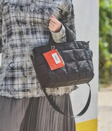 니코앤드 오리지널 파우치 포함 퀼트 토트백 M 블랙