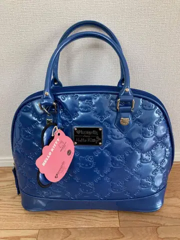 미사용 새상품 헬로키티 HELLO KITTY 대용량 백 / 에나멜 블루