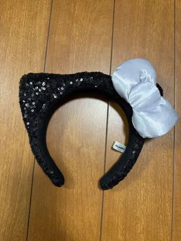 헬로키티 블랙 스팽글 머리띠 실버 리본