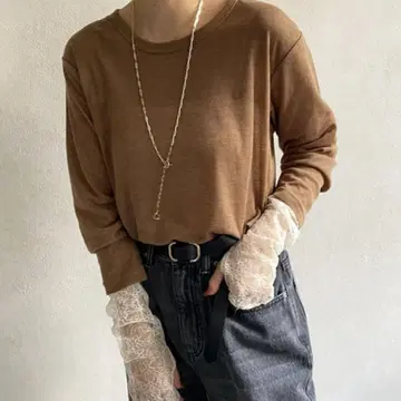 23AW DouDou 소매 레이스 절개 TEE