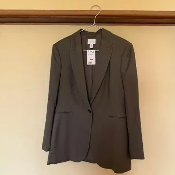 새상품 미사용 택 포함 S 사이즈 [ H&M ] 카키 여성용 자켓