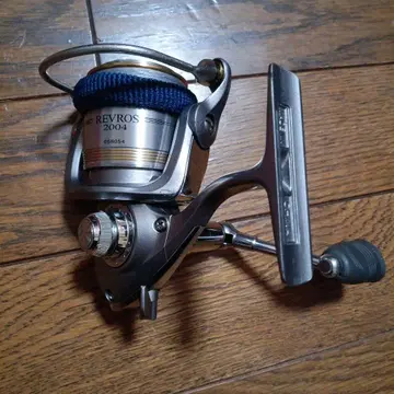 Daiwa REVROS 2004 스피닝 릴