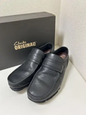 Clarks 와라 로퍼 고어텍스 (블랙 가죽)