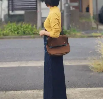 브래디 에이본 숄더백 헤이즐넛 브라운