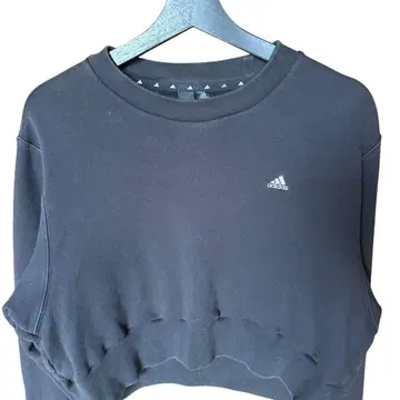 adidas 아디다스 크롭 맨투맨 트레이닝복 자수 로고 구제 의류