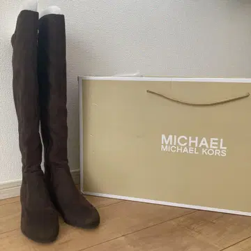 미사용 새상품 MICHAEL KORS BROMLEY 플랫 부츠