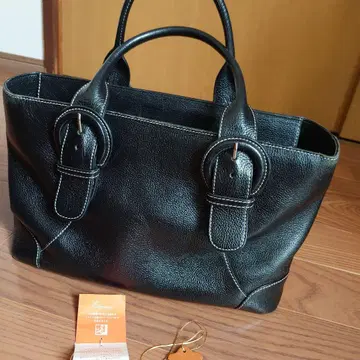 DELL'GA 델가 이탈리아 블랙 가죽 핸드백 내 포켓 부착