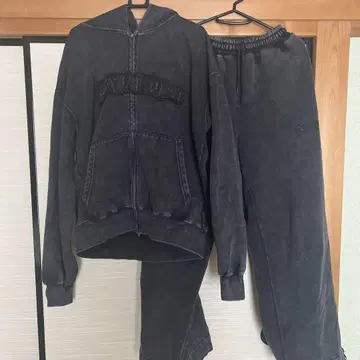 다크 그레이 후디 셋업