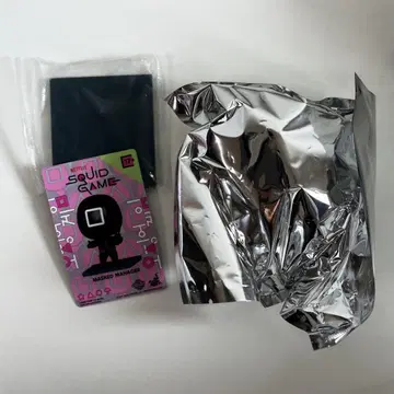 오징어 게임 코스튬 피규어 부대장