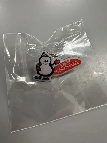 키요켄 효짱 빨간 깃털 핀 배지