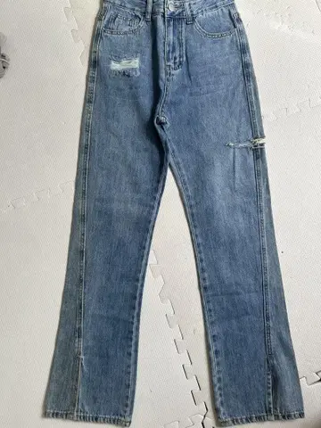 미사용 새상품 멜모 데미지 사이드 슬릿 데님