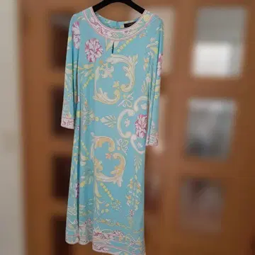 레오나르 원피스 2024