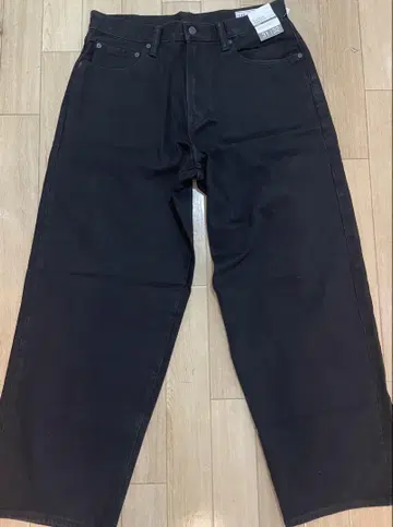 [ 레어 ] GAP 슈퍼 배기 데님 미사용