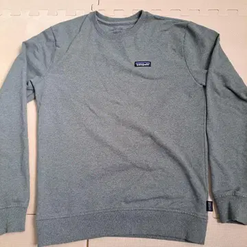 patagonia 그레이 맨투맨 S 사이즈(M 상당)