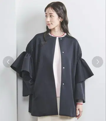 UNITED ARROWS SPONGY 플레어 슬리브 코트