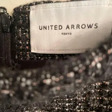 UNITED ARROWS 타이트 스커트 블랙 계열 트위드 사이즈 36