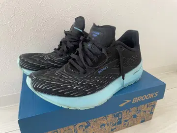 BROOKS Hyperion Tempo 러닝화