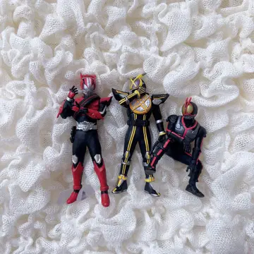 가면라이더 가챠가챠 피규어