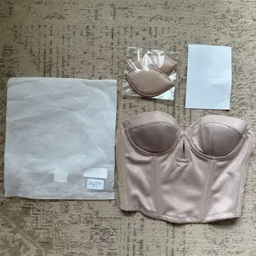 트릿 드레싱 숏 뷔스티에(B70)