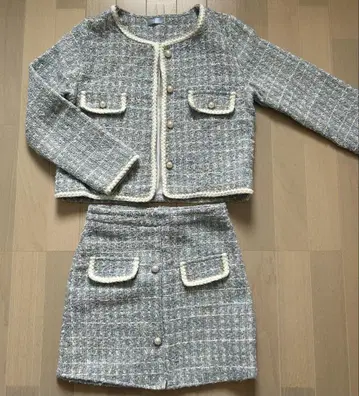tity&Co.PETIT 자켓&스커트 셋업 스카이블루 트위드
